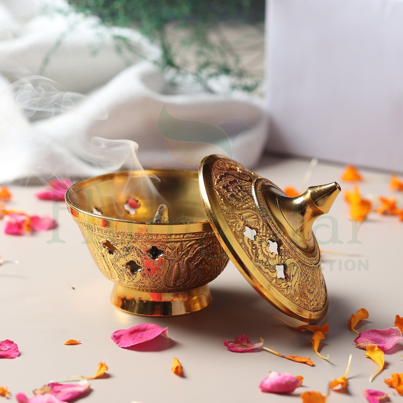 Dhoop Daani — Gold (Sacred Brass Incense Holder)